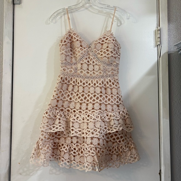 Lulu’s Beauty and Lace Nude Cream Tan Crochet Lace Mini Dress Party Wedding XS - Picture 3 of 7